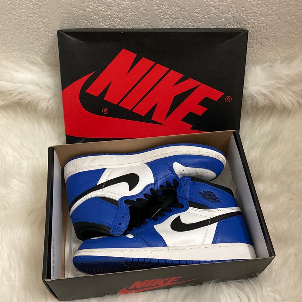 Nike Air Jordan 1